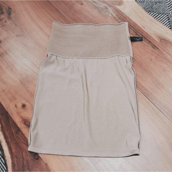 Marilyn Monroe Tummy Support Skirt Shapewear- Size M - Picture 3 of 6